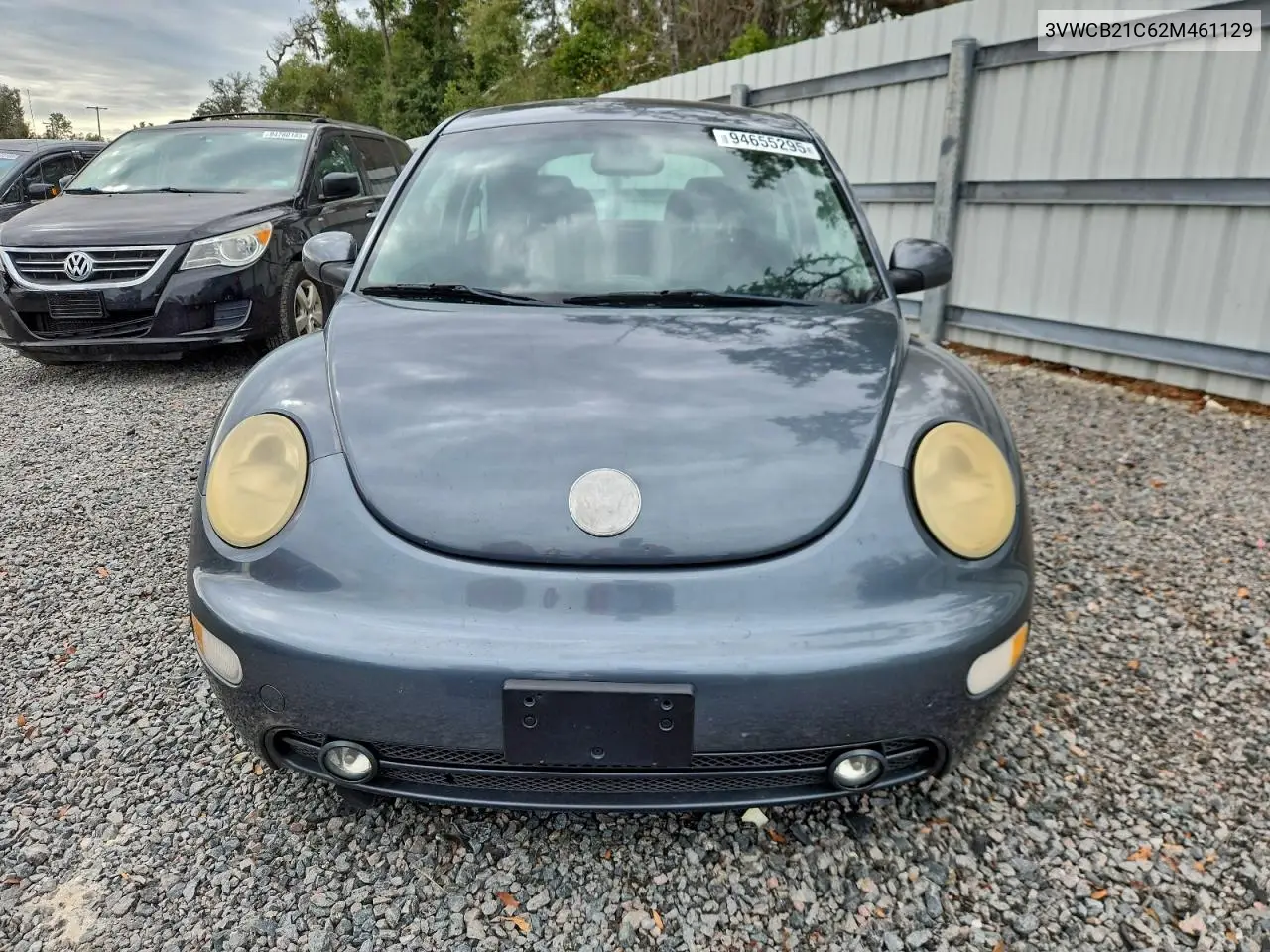 3VWCB21C62M461129 2004 Volkswagen New Beetle Gls