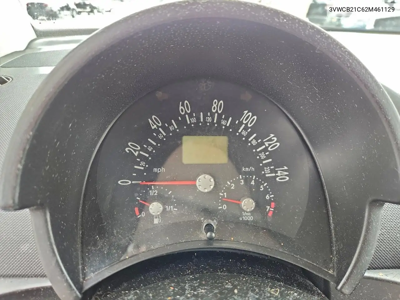 3VWCB21C62M461129 2004 Volkswagen New Beetle Gls