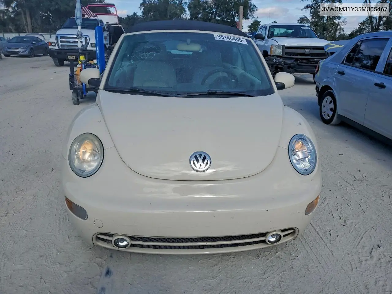 3VWCM31Y35M305467 2005 Volkswagen New Beetle Gls