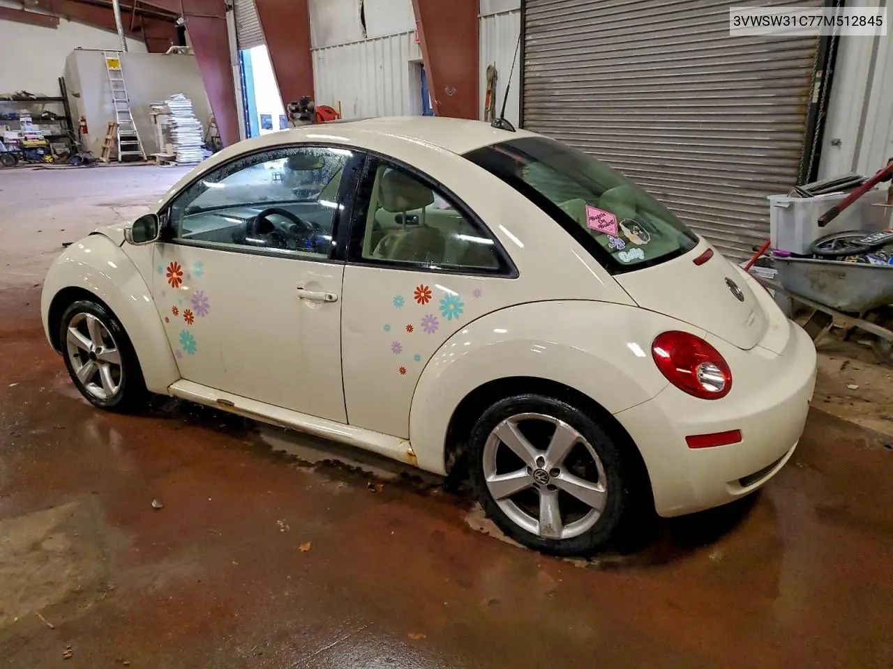 3VWSW31C77M512845 2007 Volkswagen New Beetle 2.5L Option Package 2