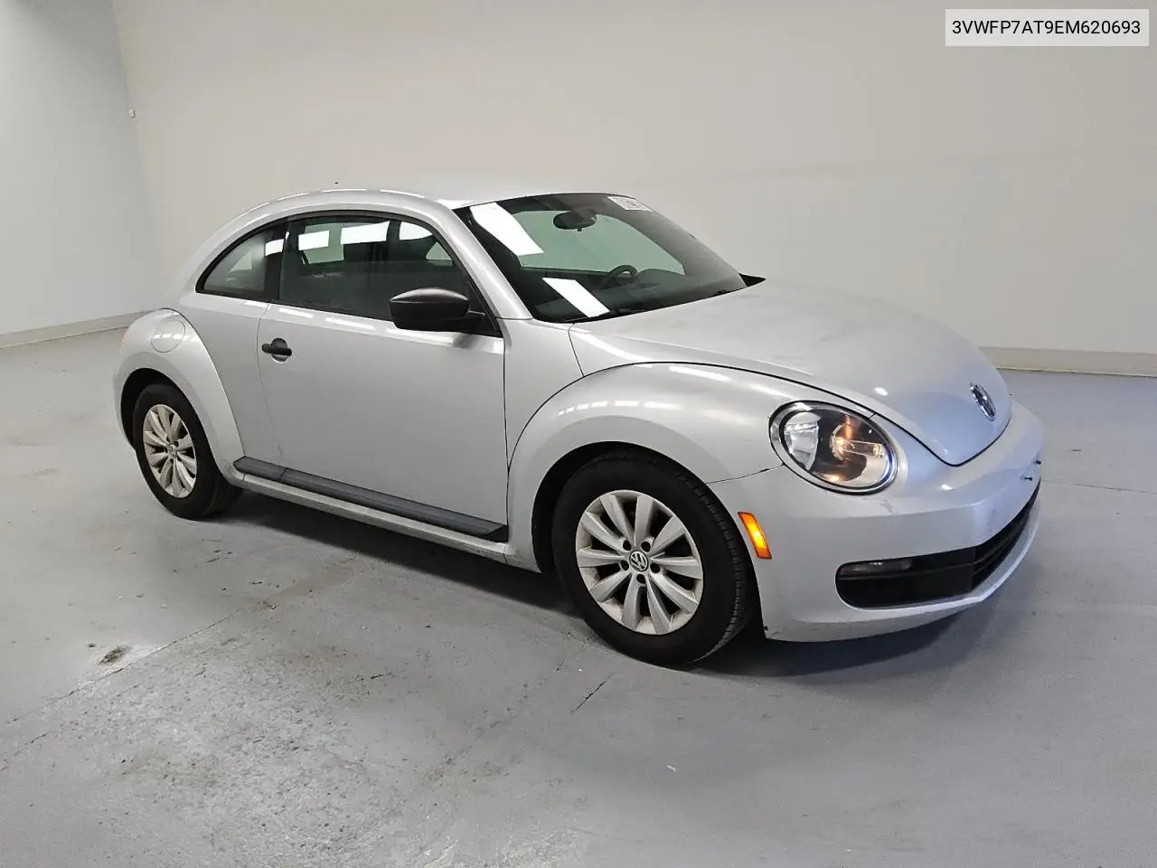3VWFP7AT9EM620693 2014 Volkswagen Beetle