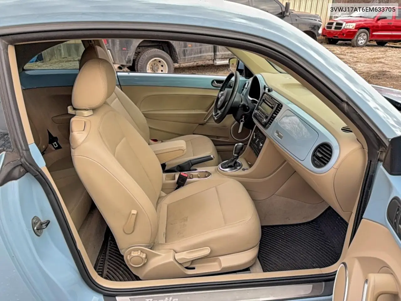 3VWJ17AT6EM633705 2014 Volkswagen Beetle
