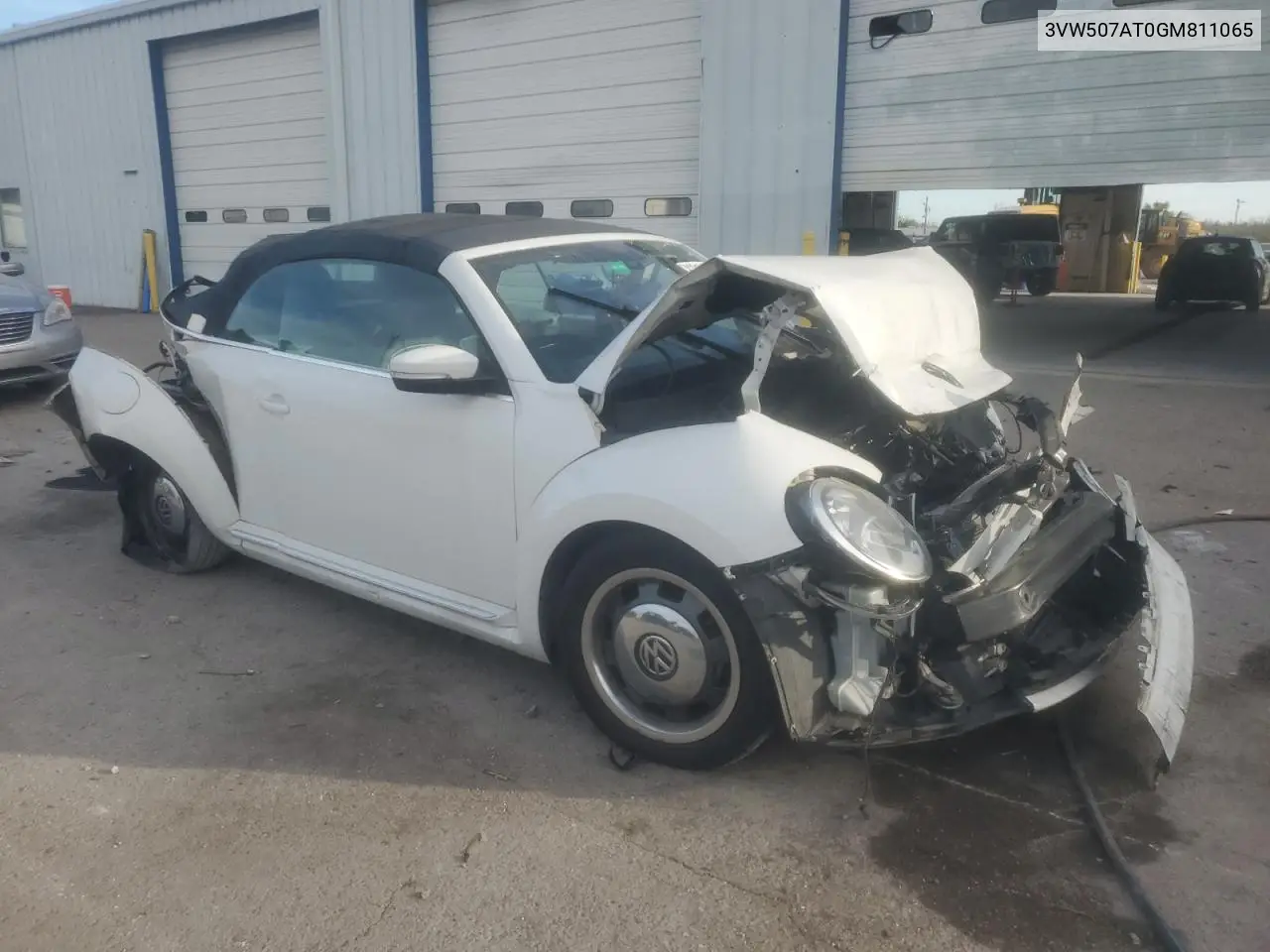 3VW507AT0GM811065 2016 Volkswagen Beetle S/Se