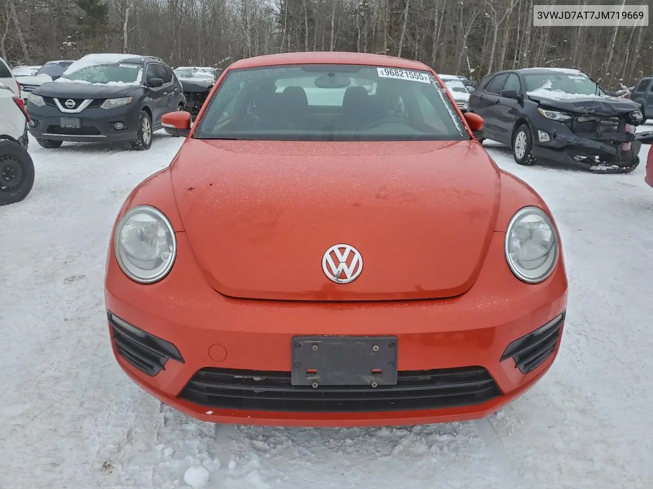 3VWJD7AT7JM719669 2018 Volkswagen Beetle Se