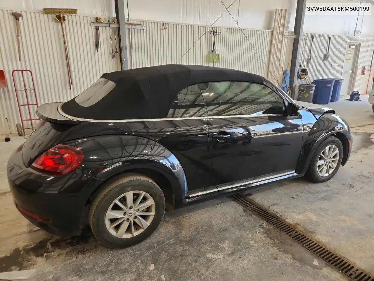 3VW5DAAT8KM500199 2019 Volkswagen Beetle S