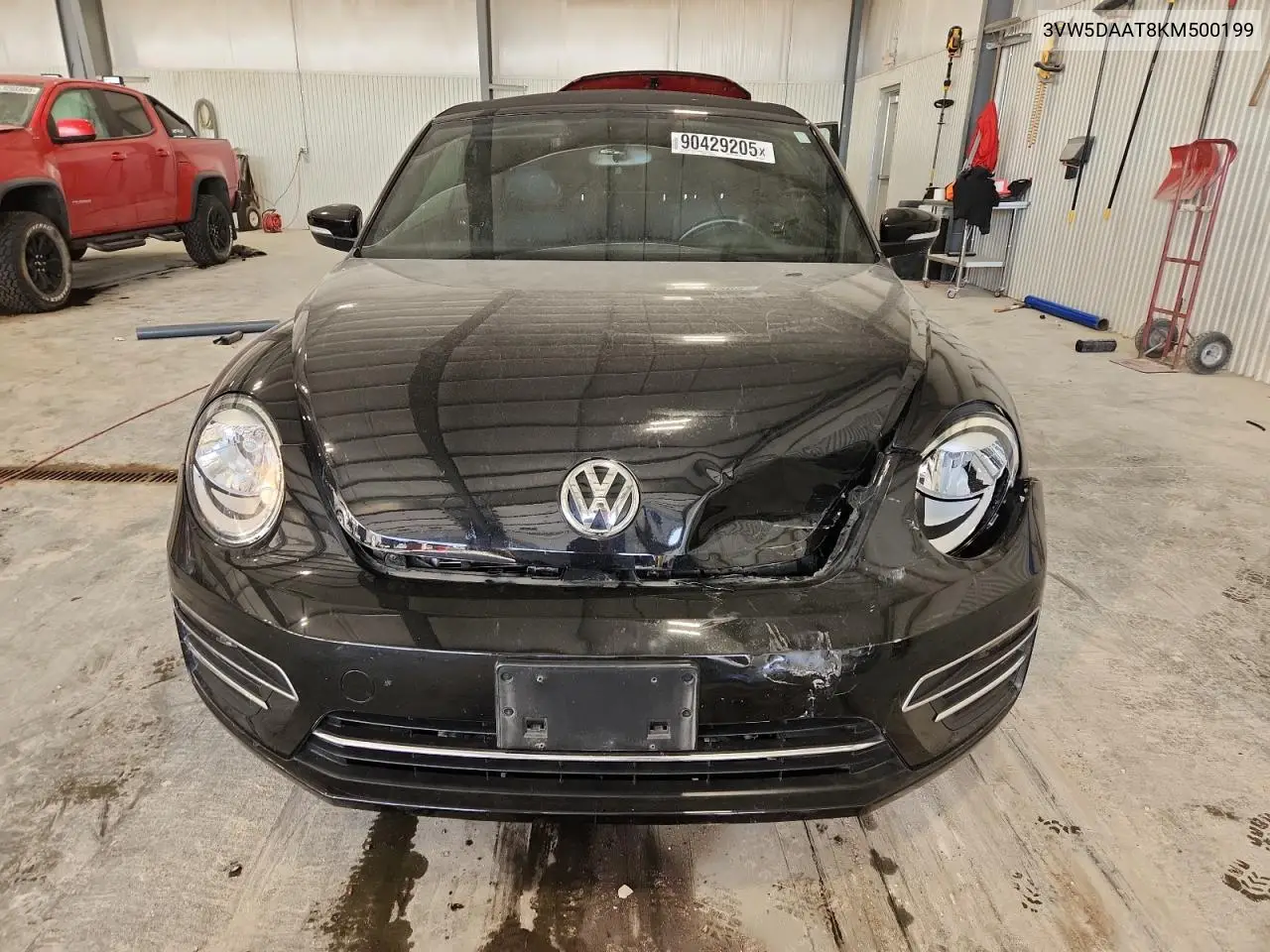 3VW5DAAT8KM500199 2019 Volkswagen Beetle S