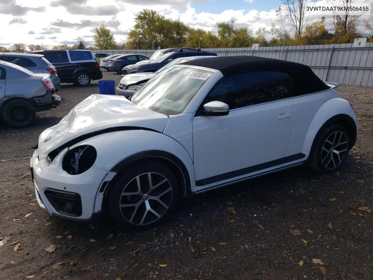 3VWTDAAT9KM506455 2019 Volkswagen Beetle Dune