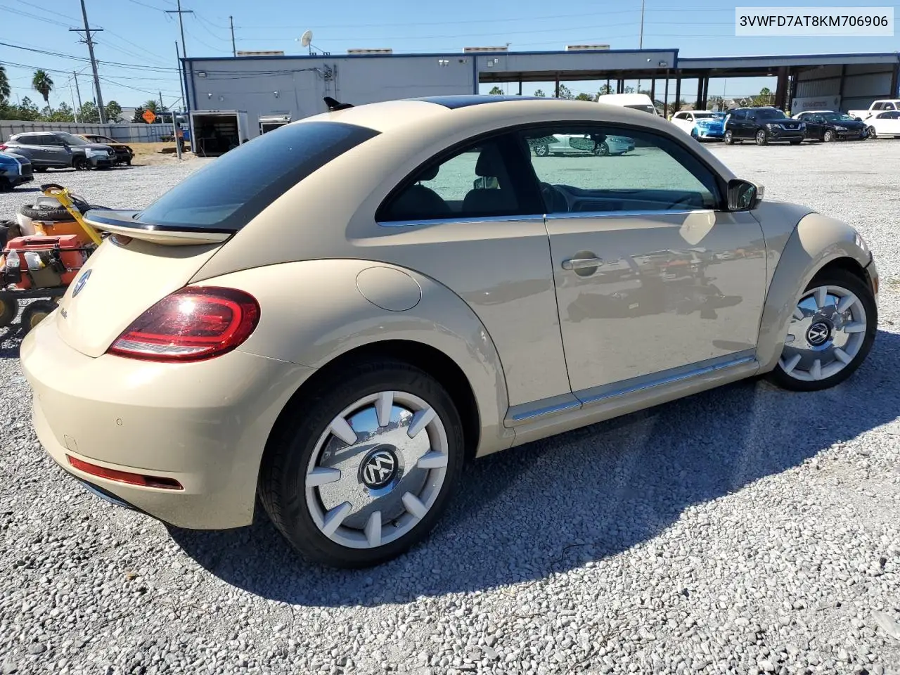 3VWFD7AT8KM706906 2019 Volkswagen Beetle S