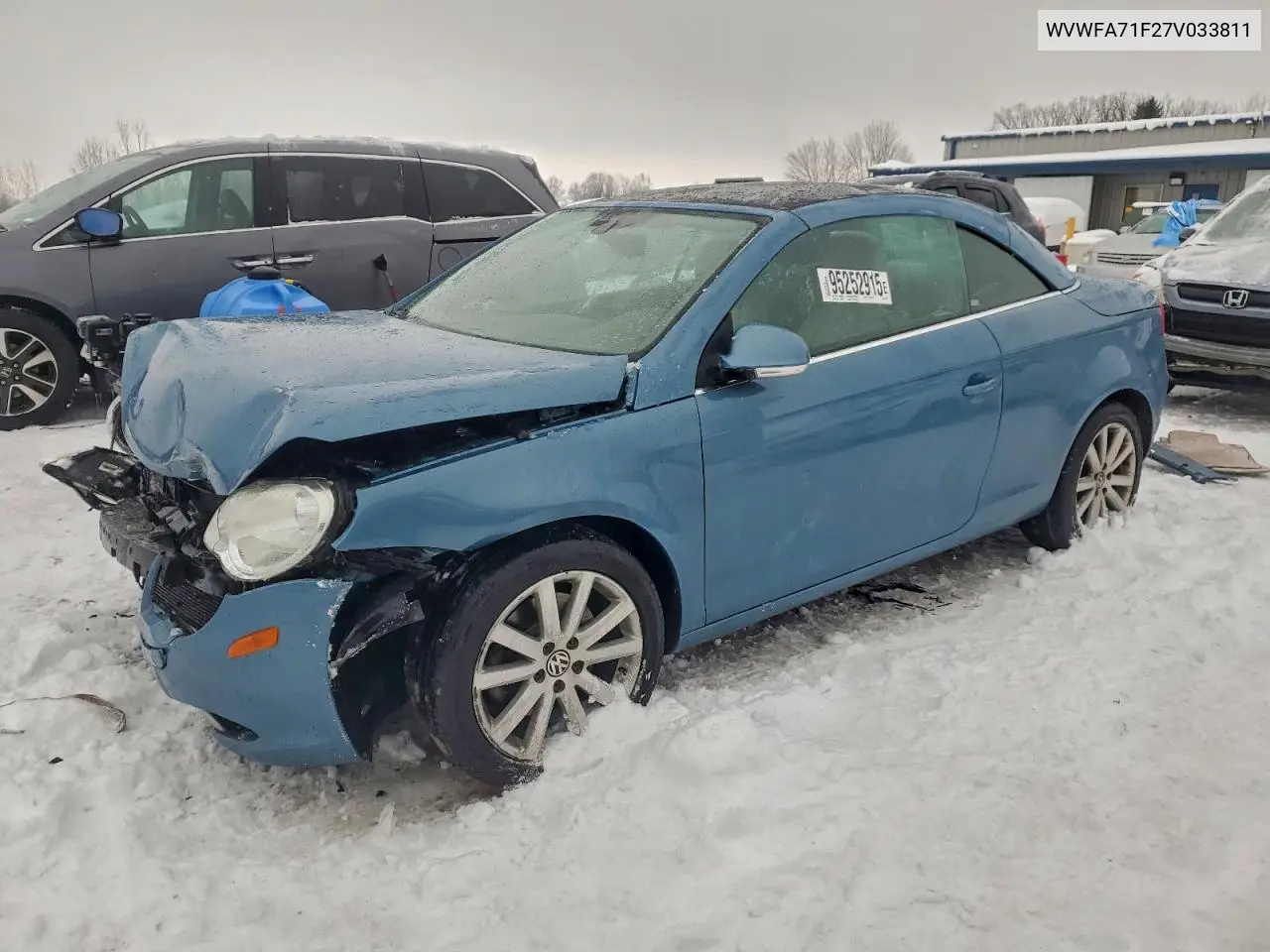 WVWFA71F27V033811 2007 Volkswagen Eos 2.0T Luxury