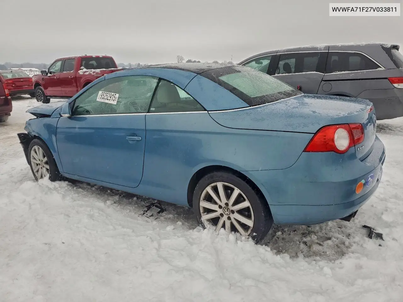 WVWFA71F27V033811 2007 Volkswagen Eos 2.0T Luxury
