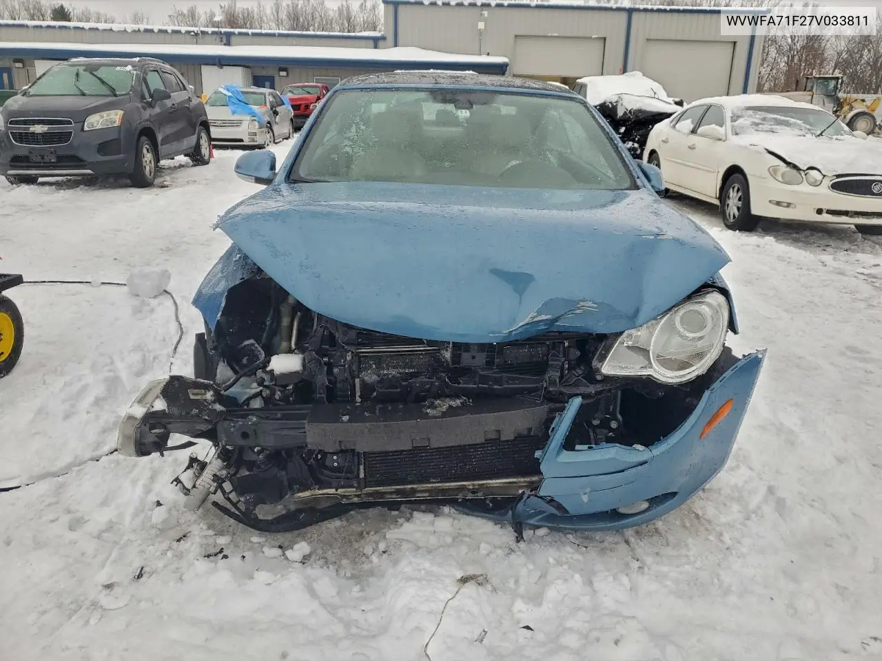 WVWFA71F27V033811 2007 Volkswagen Eos 2.0T Luxury