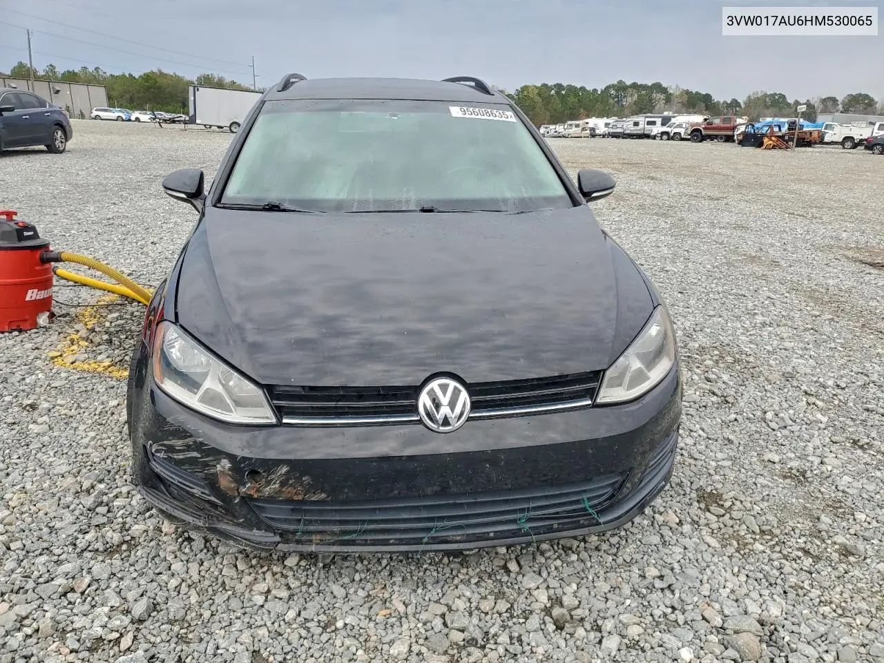 3VW017AU6HM530065 2017 Volkswagen Golf Sportwagen S