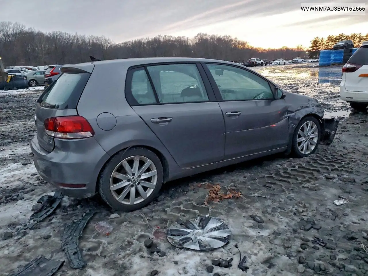 WVWNM7AJ3BW162666 2011 Volkswagen Golf