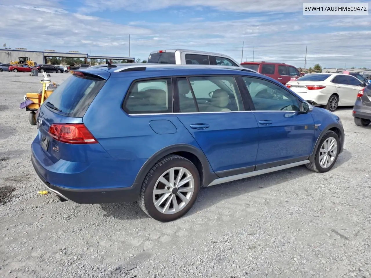 3VWH17AU9HM509472 2017 Volkswagen Golf Alltrack S