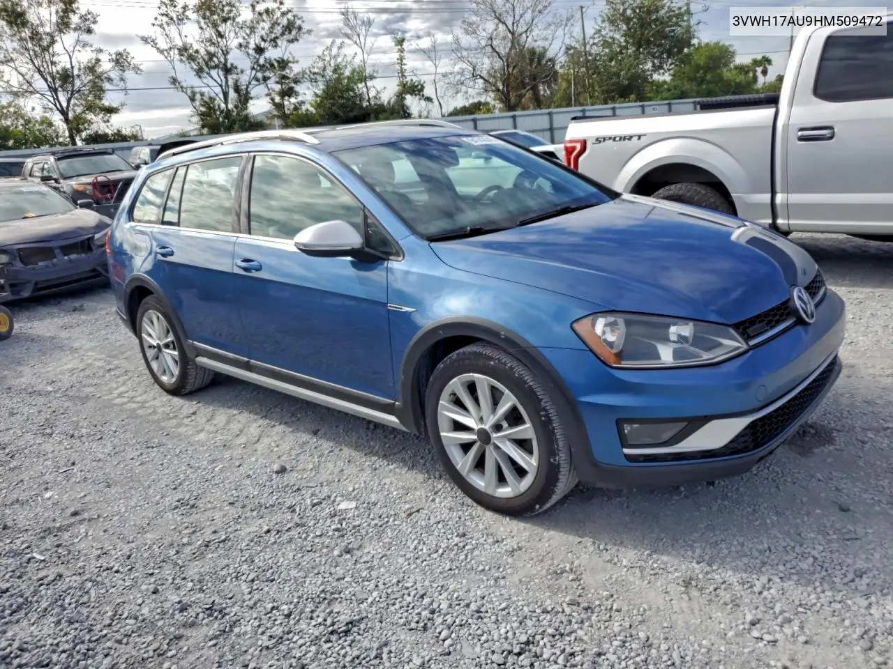 3VWH17AU9HM509472 2017 Volkswagen Golf Alltrack S