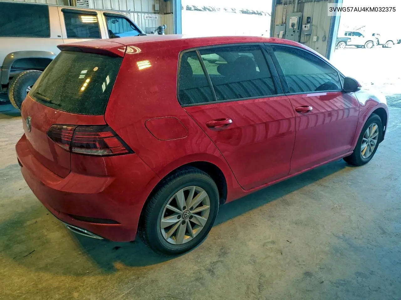 3VWG57AU4KM032375 2019 Volkswagen Golf S