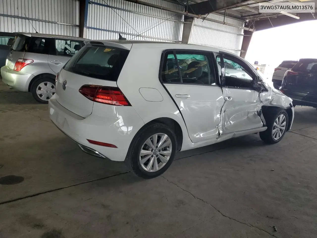 3VWG57AU5LM013576 2020 Volkswagen Golf