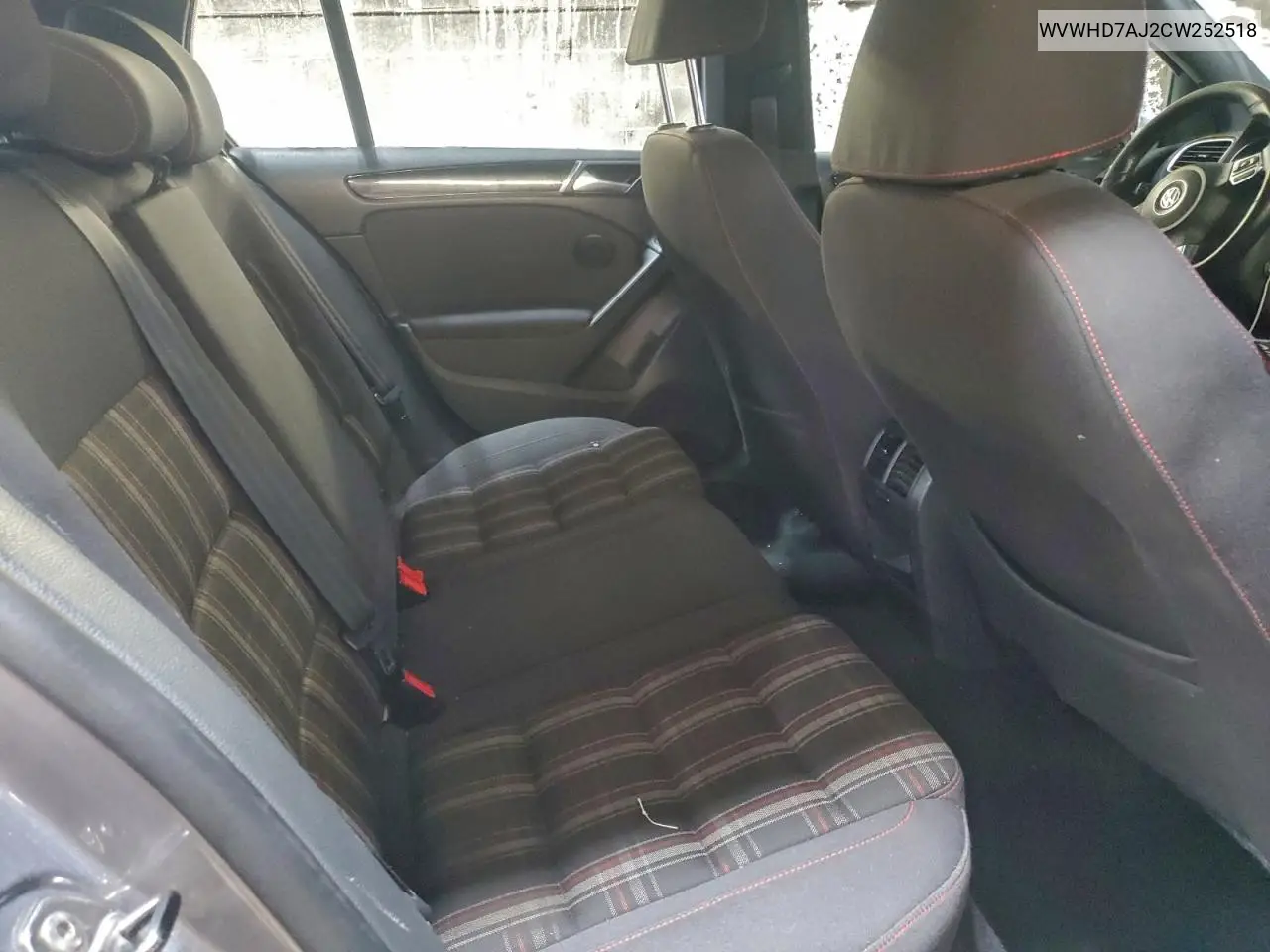 WVWHD7AJ2CW252518 2012 Volkswagen Gti