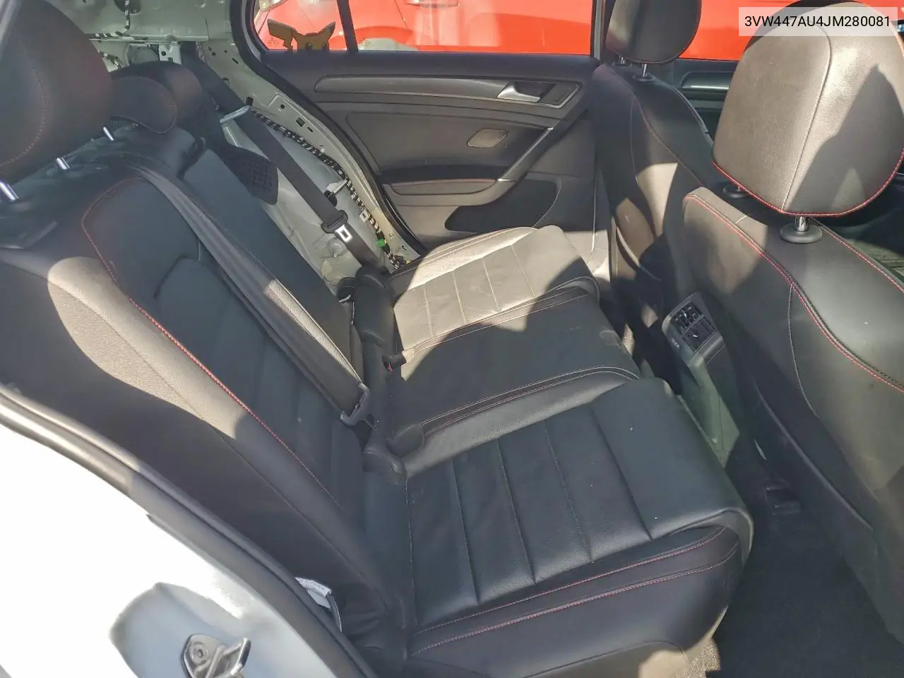 3VW447AU4JM280081 2018 Volkswagen Gti S/Se