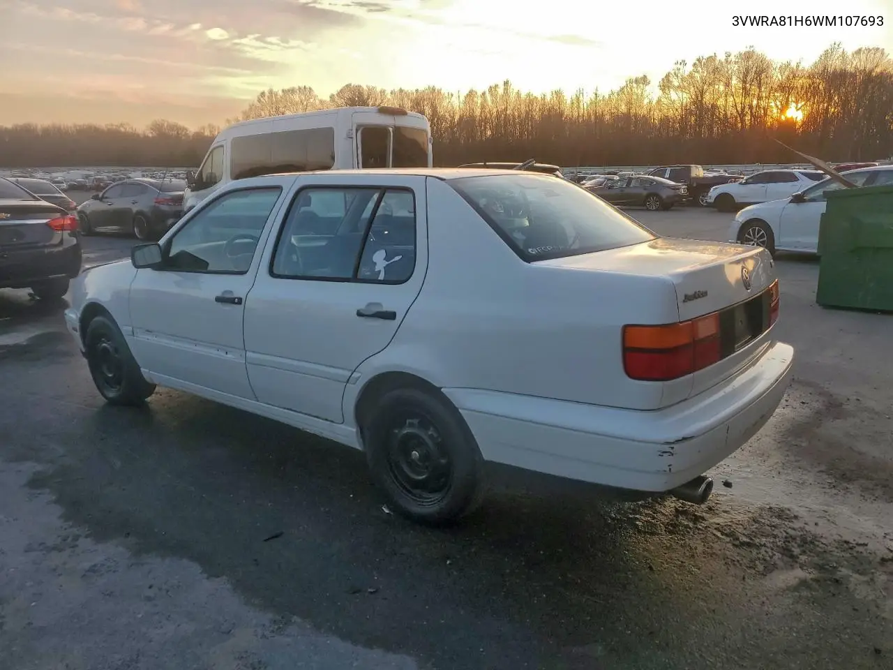 3VWRA81H6WM107693 1998 Volkswagen Jetta Gl