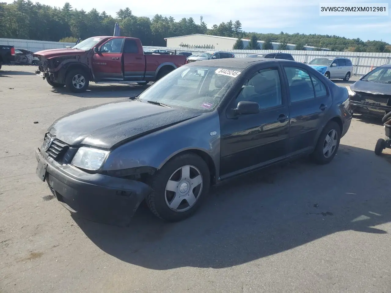 3VWSC29M2XM012981 1999 Volkswagen Jetta Gls