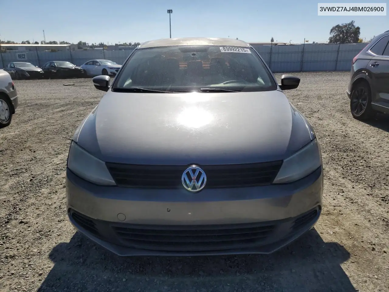 3VWDZ7AJ4BM026900 2011 Volkswagen Jetta Se