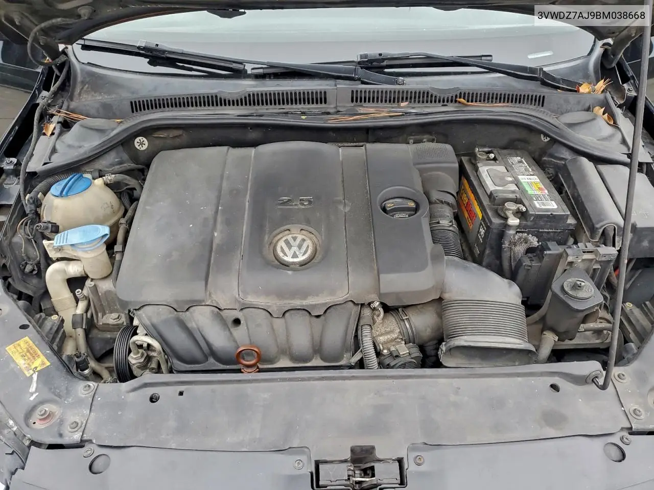 3VWDZ7AJ9BM038668 2011 Volkswagen Jetta Se