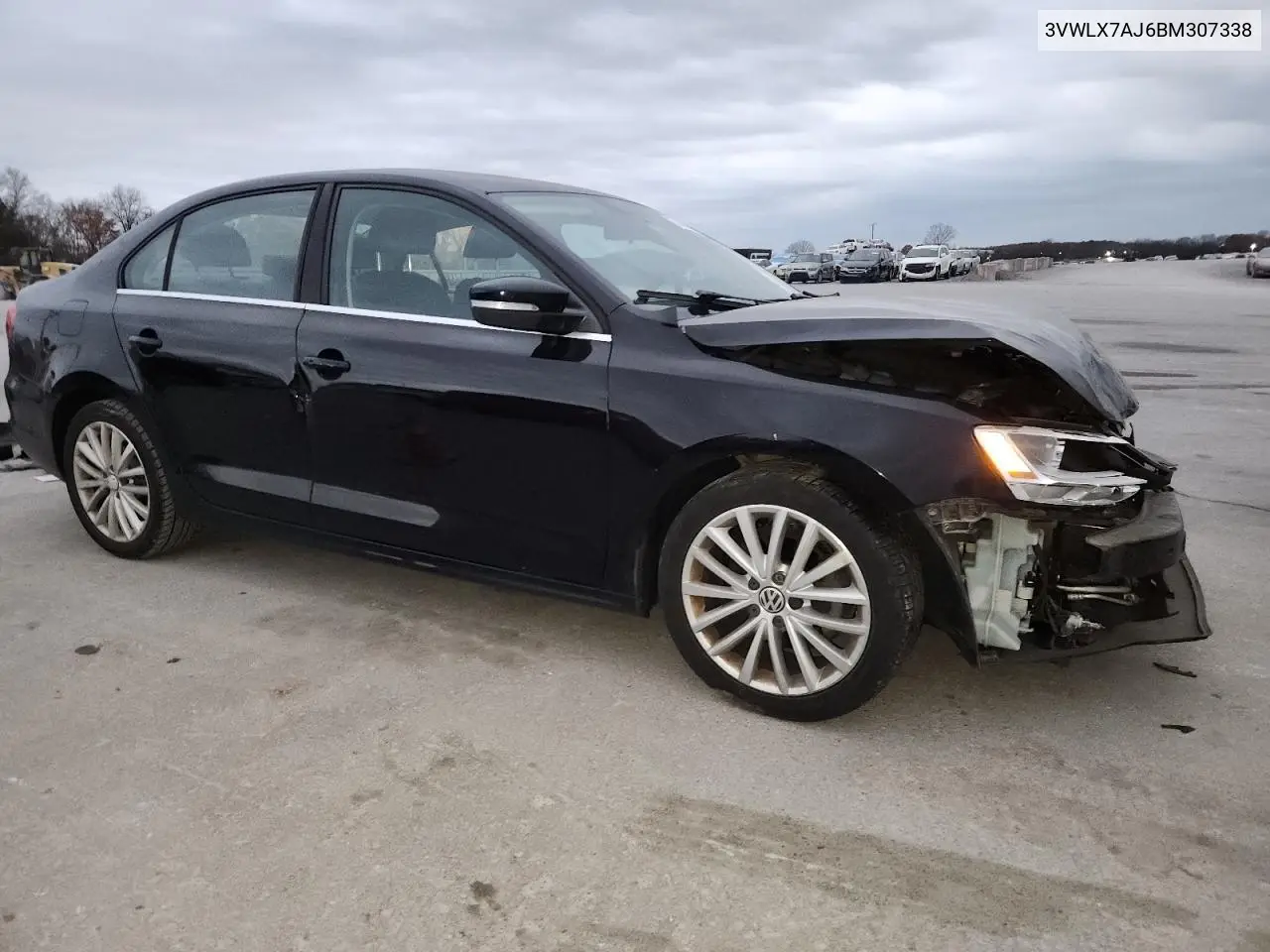 3VWLX7AJ6BM307338 2011 Volkswagen Jetta Sel