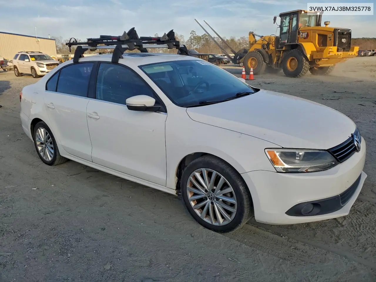 3VWLX7AJ3BM325778 2011 Volkswagen Jetta Sel