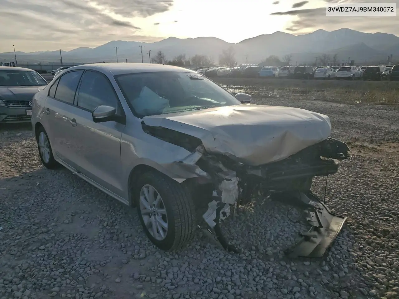 3VWDZ7AJ9BM340672 2011 Volkswagen Jetta Se