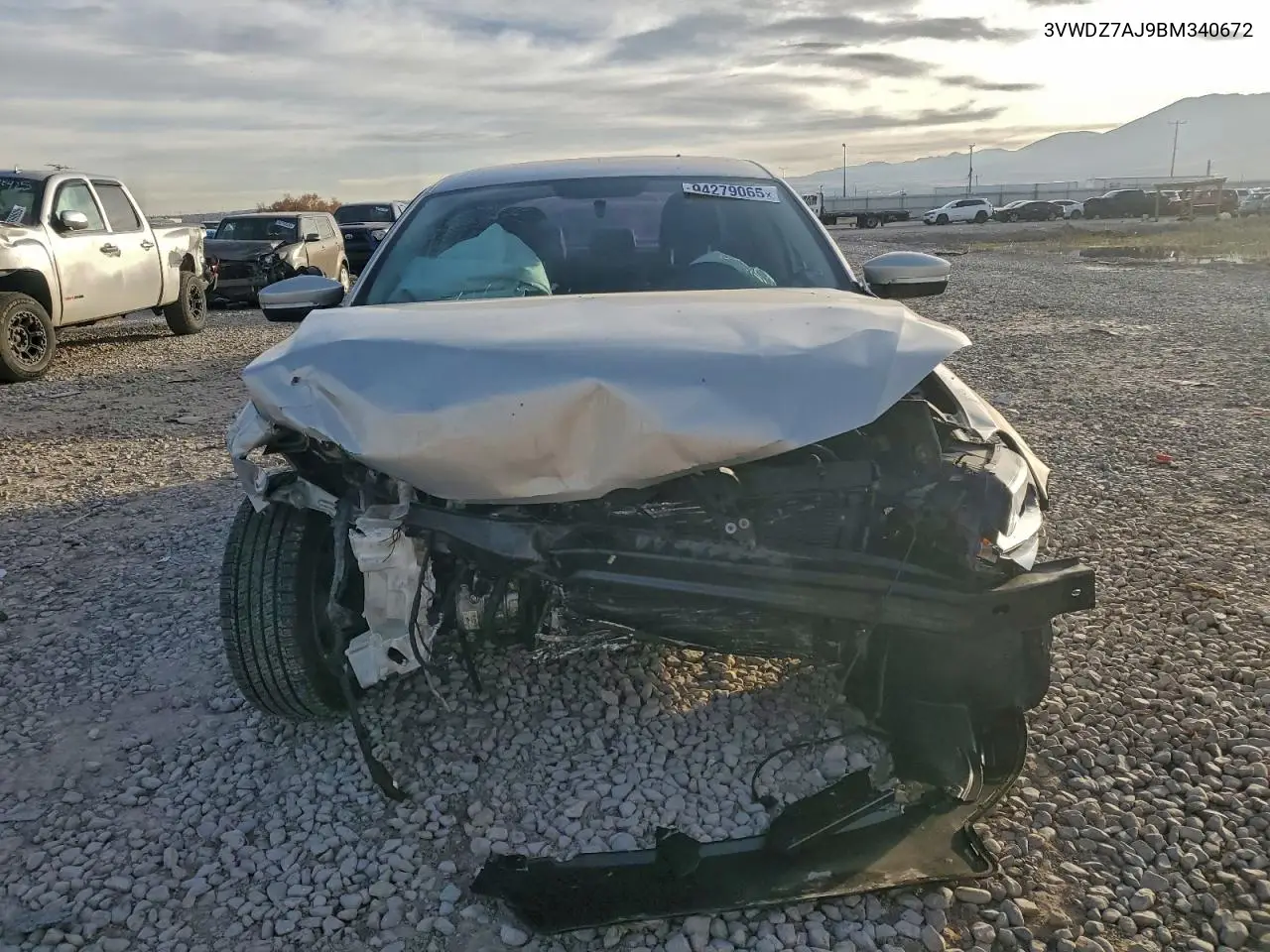3VWDZ7AJ9BM340672 2011 Volkswagen Jetta Se