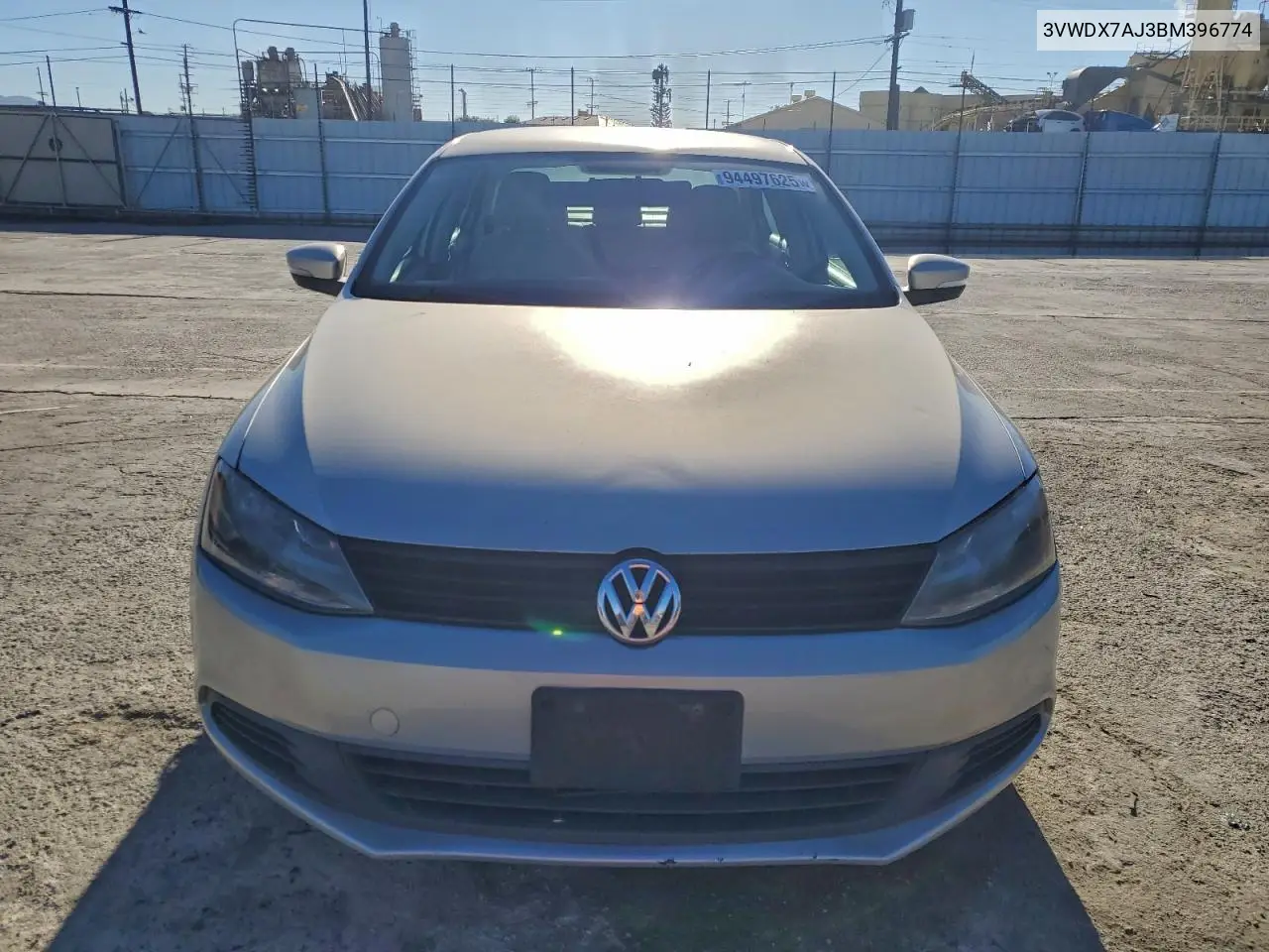 3VWDX7AJ3BM396774 2011 Volkswagen Jetta Se