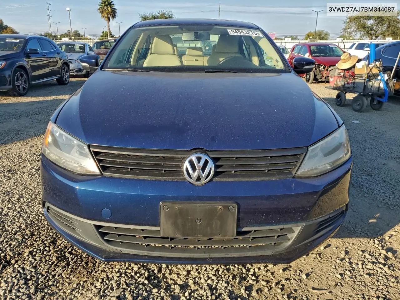3VWDZ7AJ7BM344087 2011 Volkswagen Jetta Se