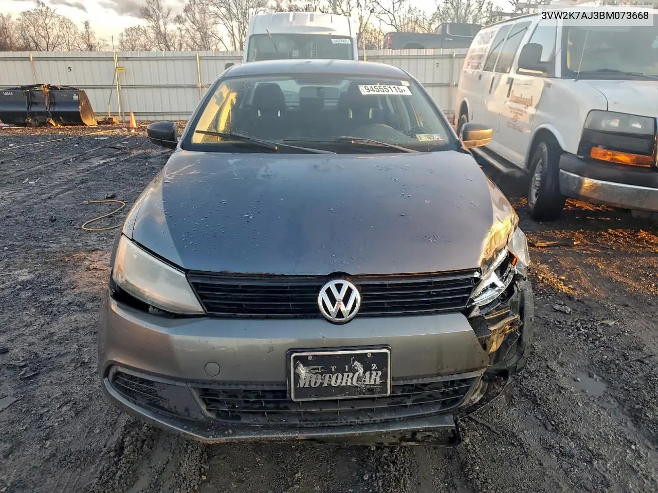 3VW2K7AJ3BM073668 2011 Volkswagen Jetta Base