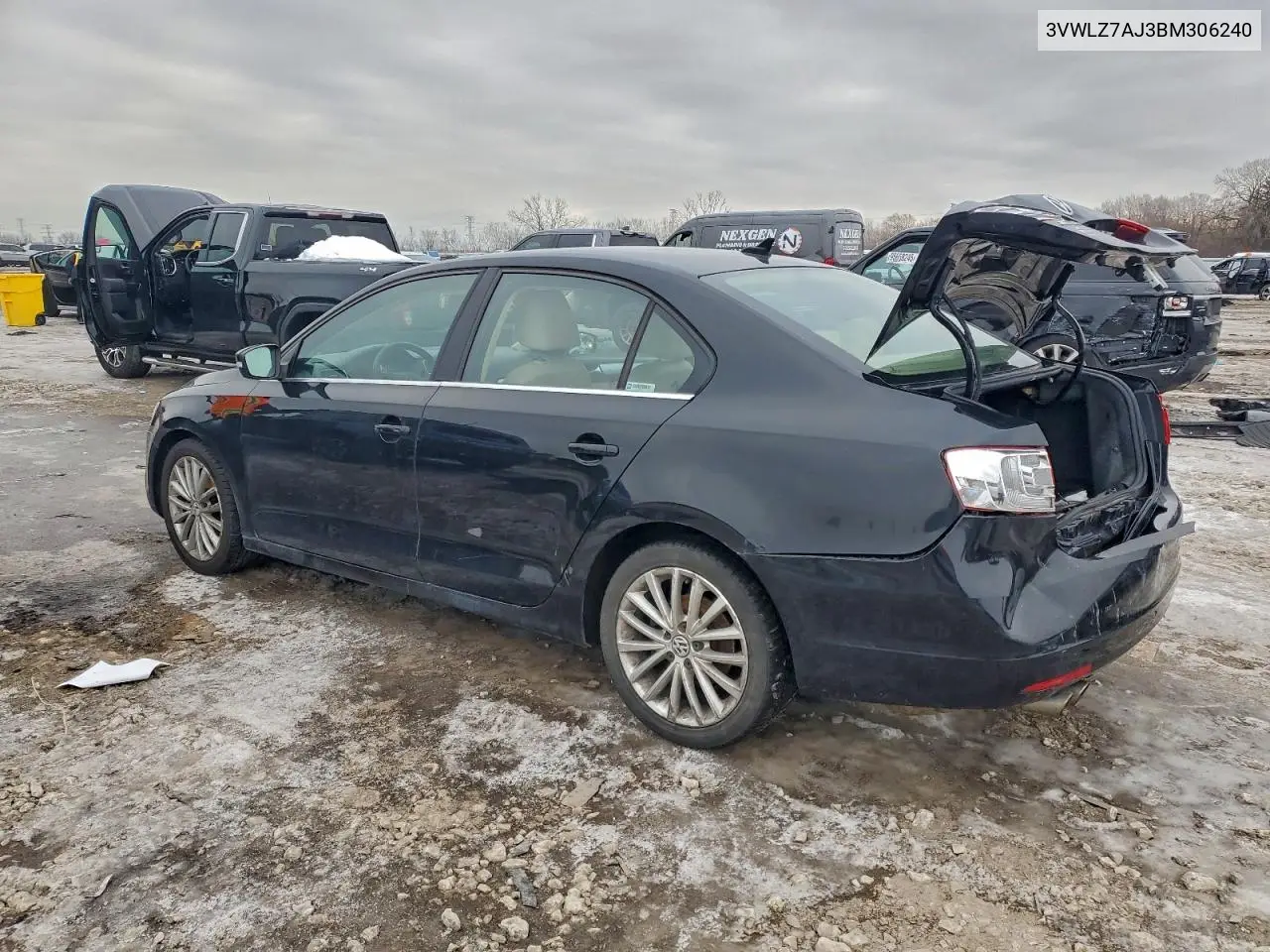 3VWLZ7AJ3BM306240 2011 Volkswagen Jetta Sel