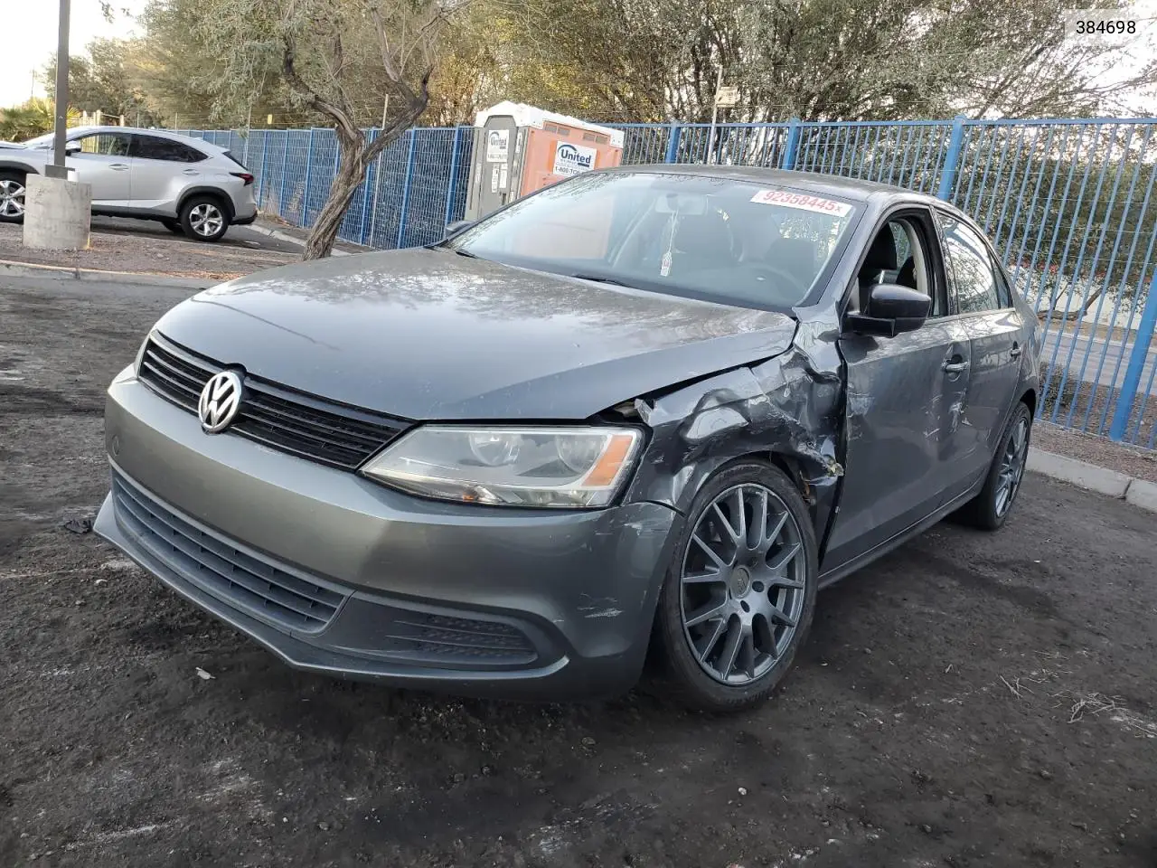 384698 2012 Volkswagen Jetta Base