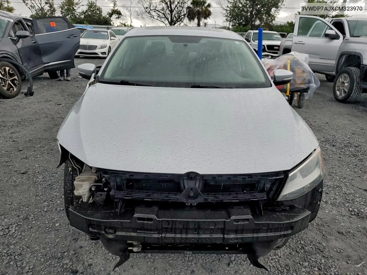 3VWDP7AJXCM323970 2012 Volkswagen Jetta Se