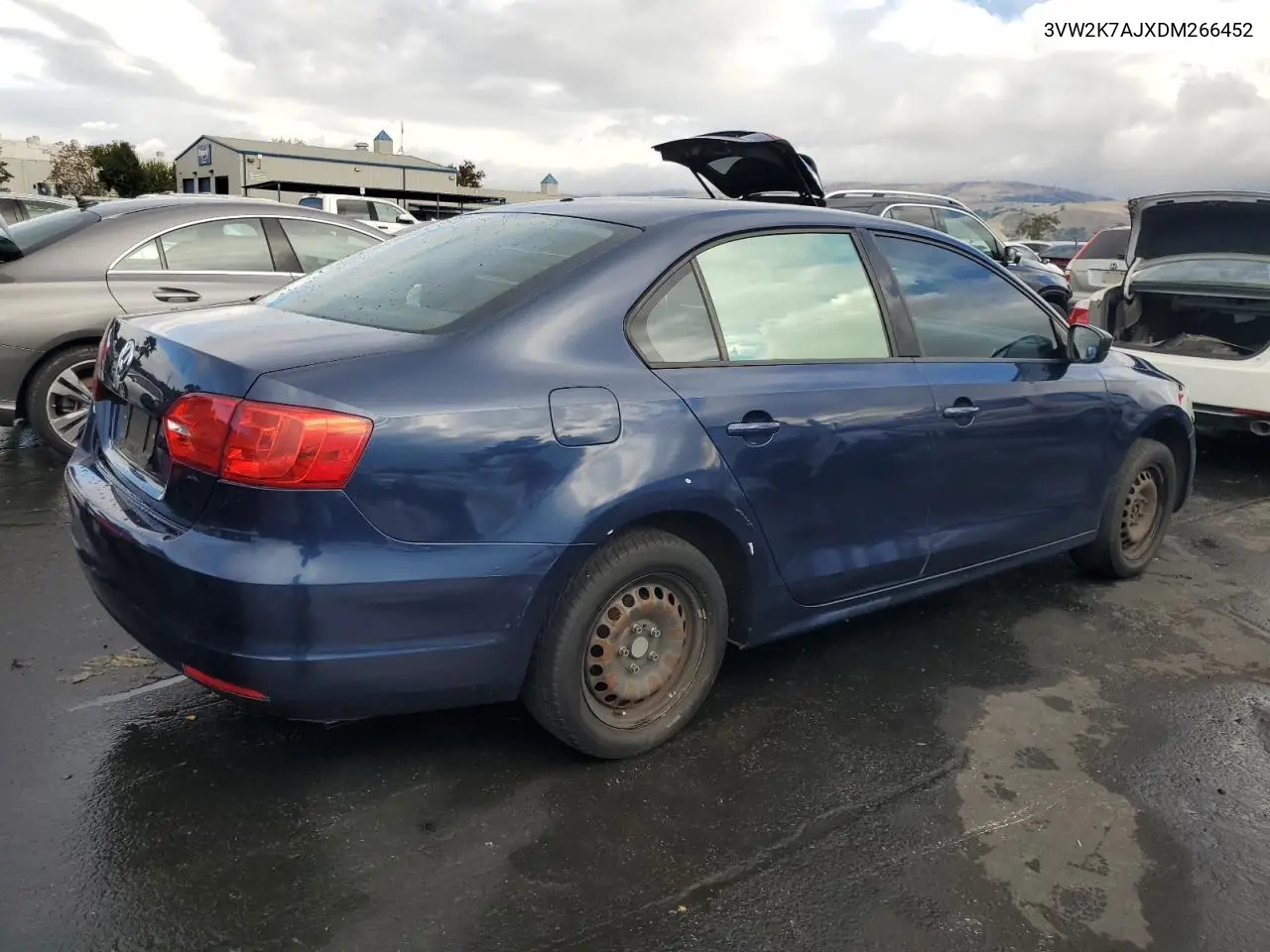 3VW2K7AJXDM266452 2013 Volkswagen Jetta Base