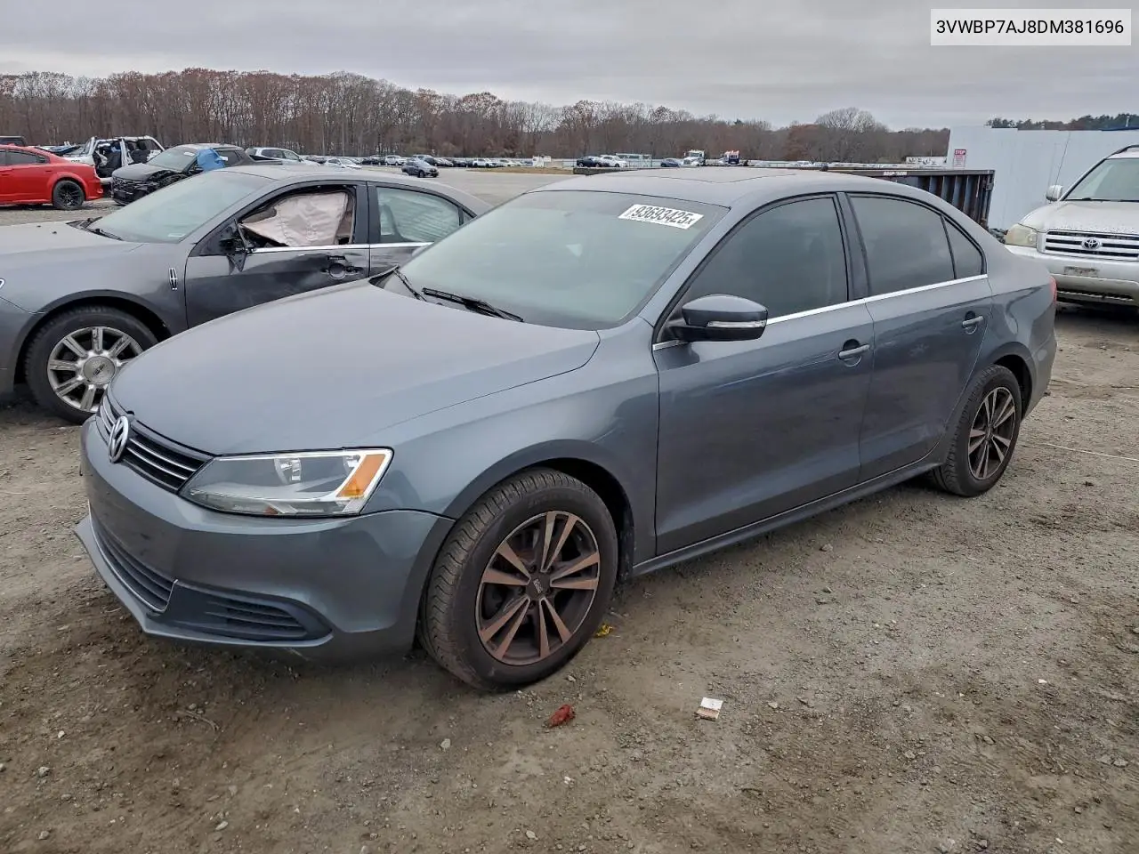 3VWBP7AJ8DM381696 2013 Volkswagen Jetta Se