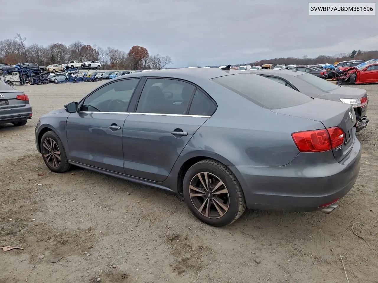 3VWBP7AJ8DM381696 2013 Volkswagen Jetta Se
