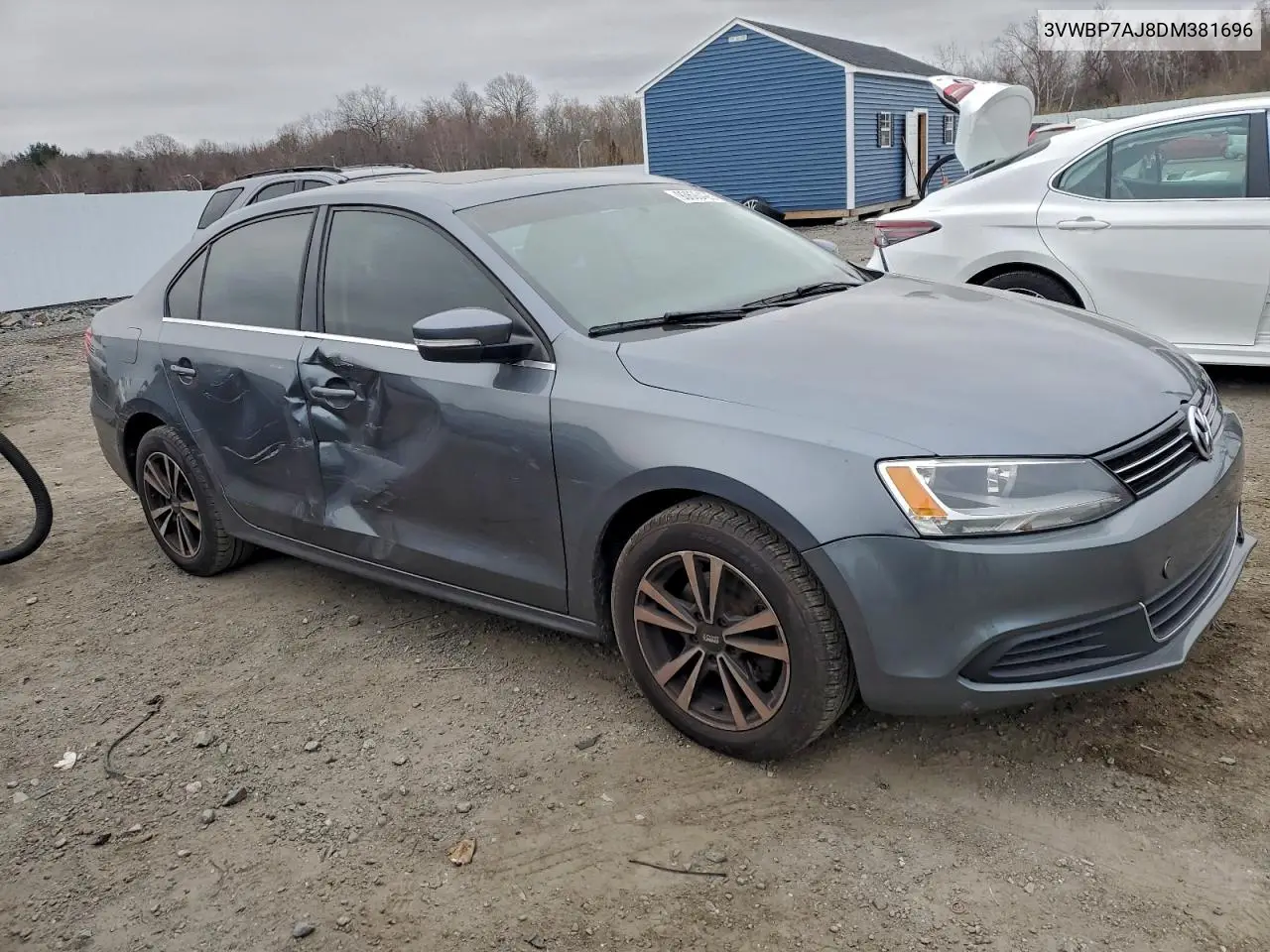 3VWBP7AJ8DM381696 2013 Volkswagen Jetta Se