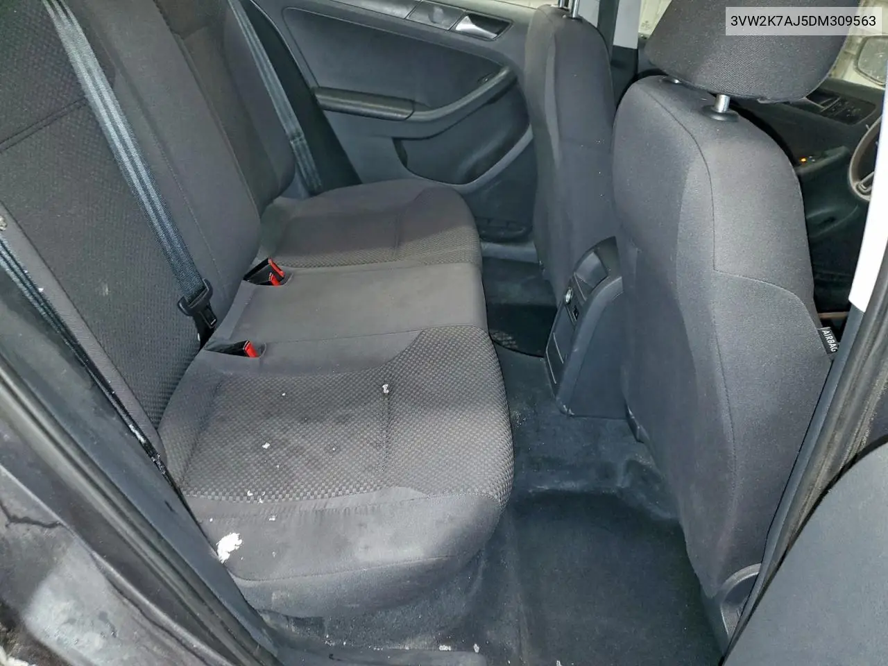 3VW2K7AJ5DM309563 2013 Volkswagen Jetta Base