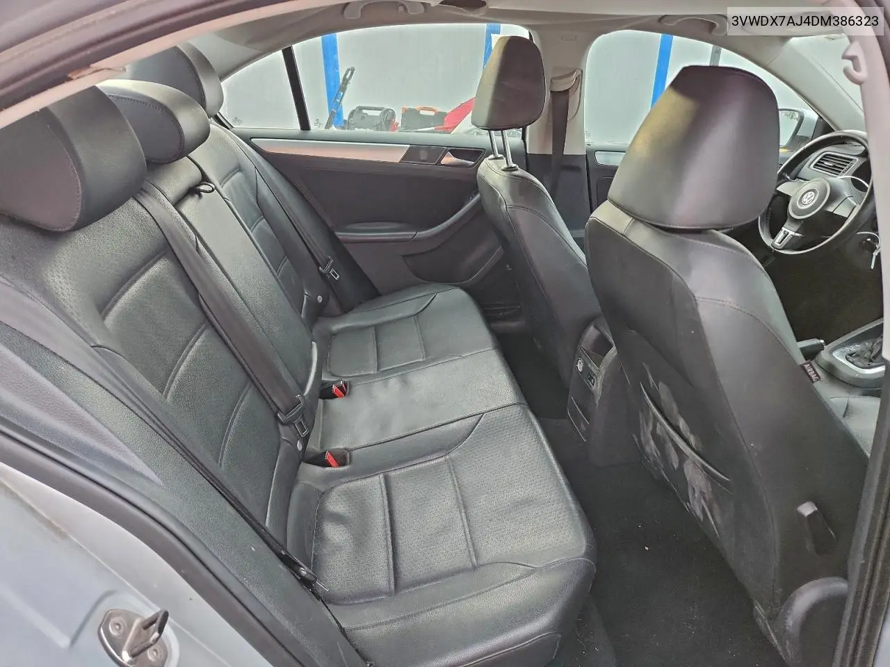 3VWDX7AJ4DM386323 2013 Volkswagen Jetta Se