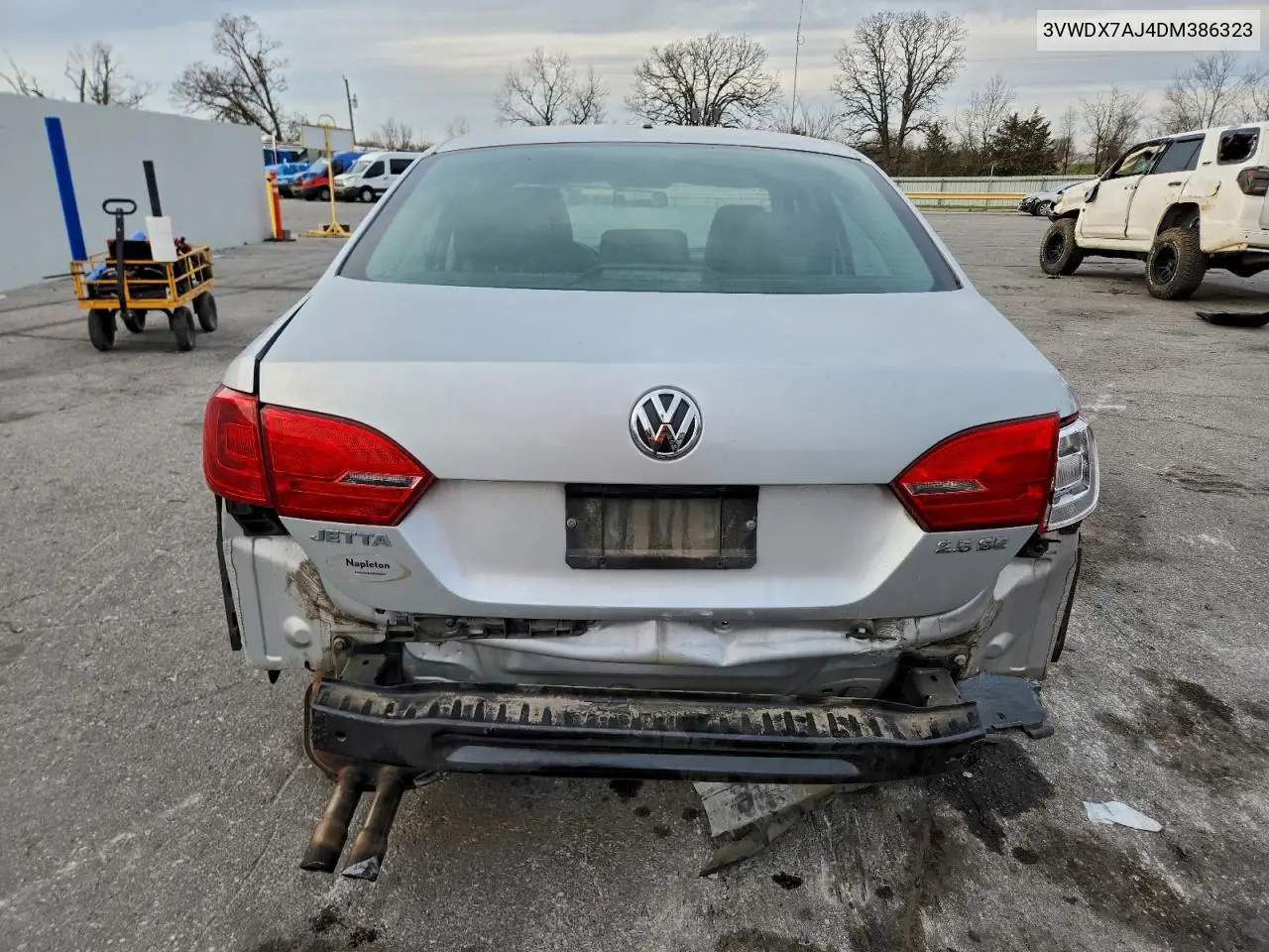 3VWDX7AJ4DM386323 2013 Volkswagen Jetta Se