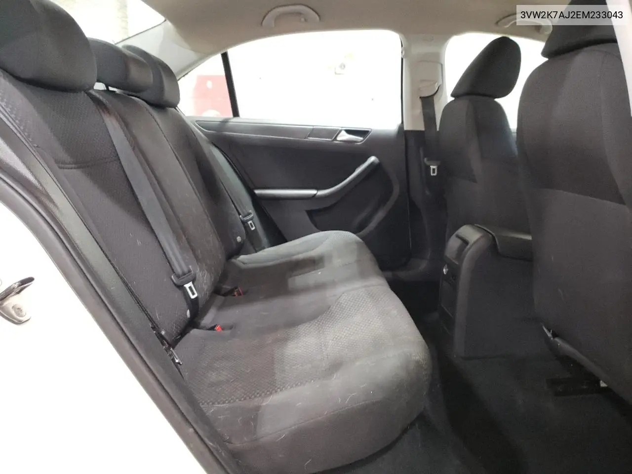 3VW2K7AJ2EM233043 2014 Volkswagen Jetta Base