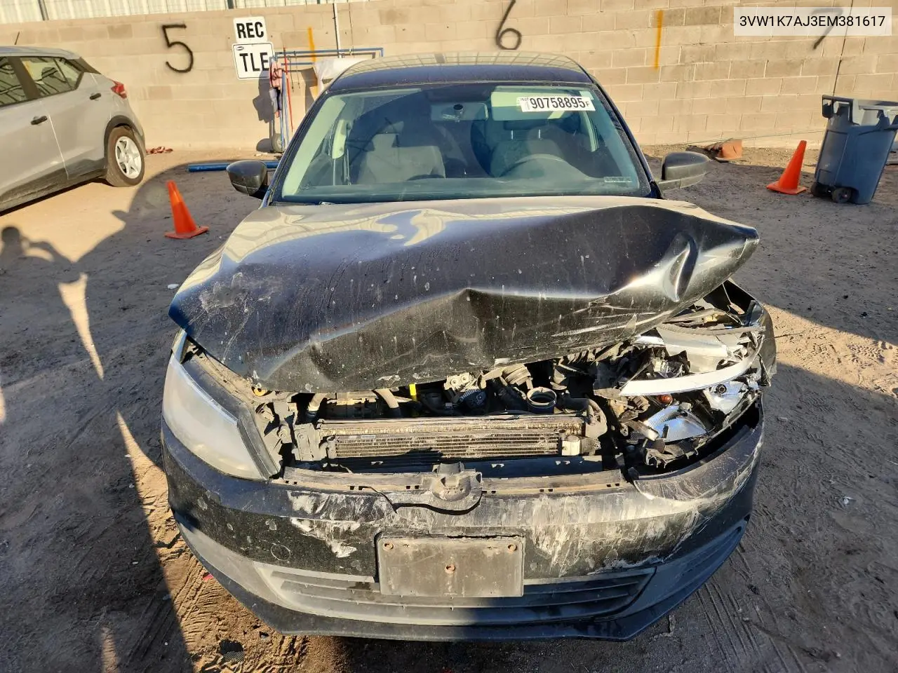 3VW1K7AJ3EM381617 2014 Volkswagen Jetta Base