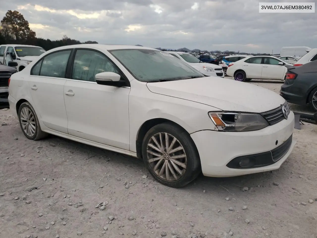 3VWL07AJ6EM380492 2014 Volkswagen Jetta Sel