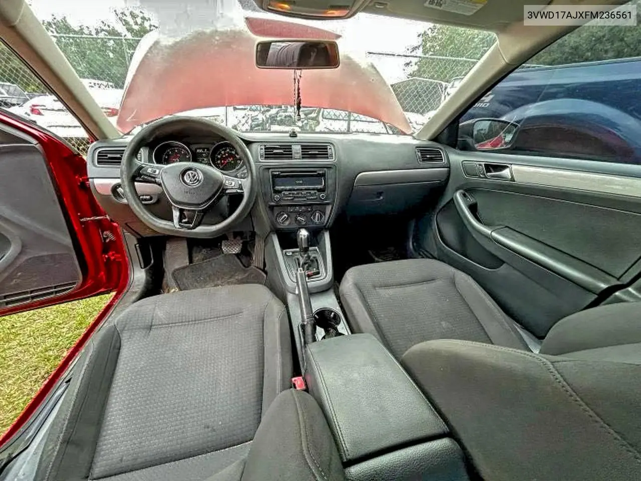 3VWD17AJXFM236561 2015 Volkswagen Jetta Se