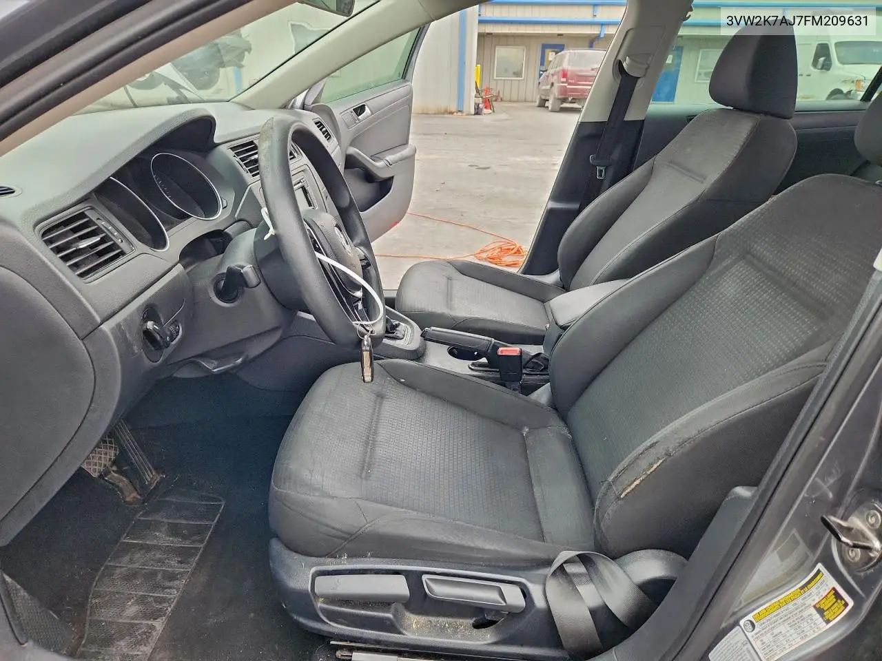 3VW2K7AJ7FM209631 2015 Volkswagen Jetta Base
