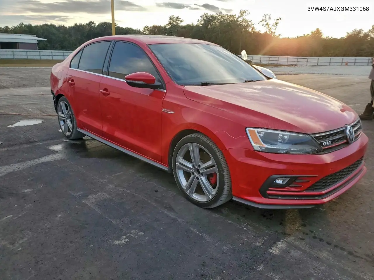 3VW4S7AJXGM331068 2016 Volkswagen Jetta Gli
